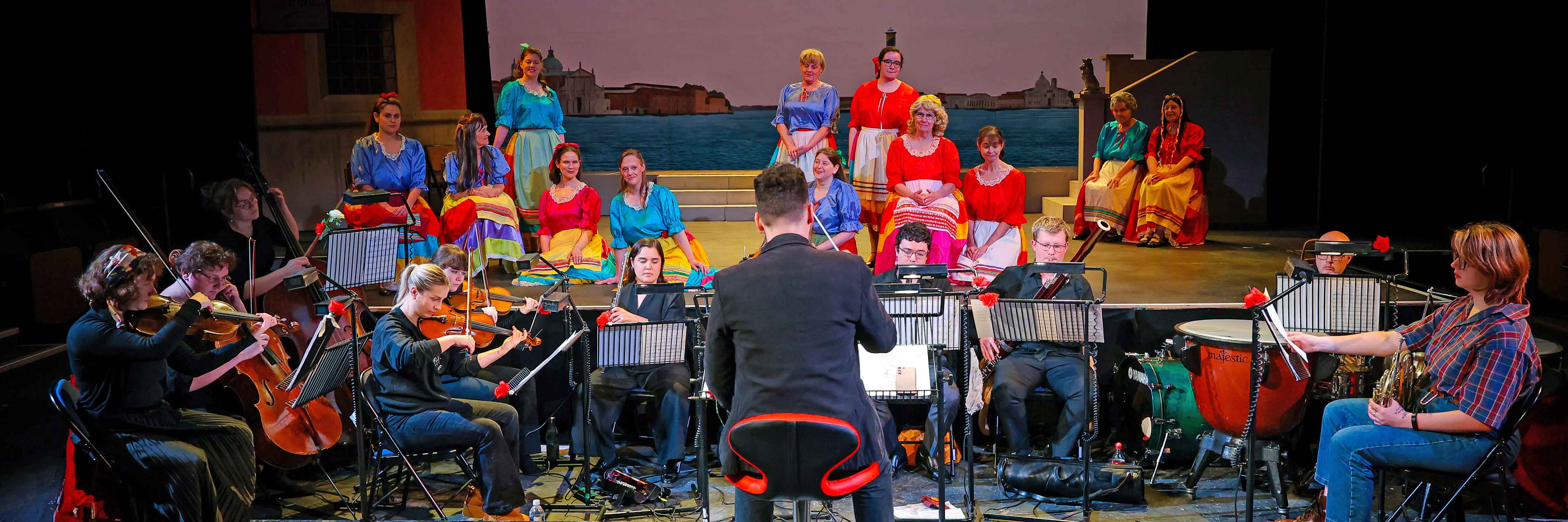 Contadine Gondoliers 25